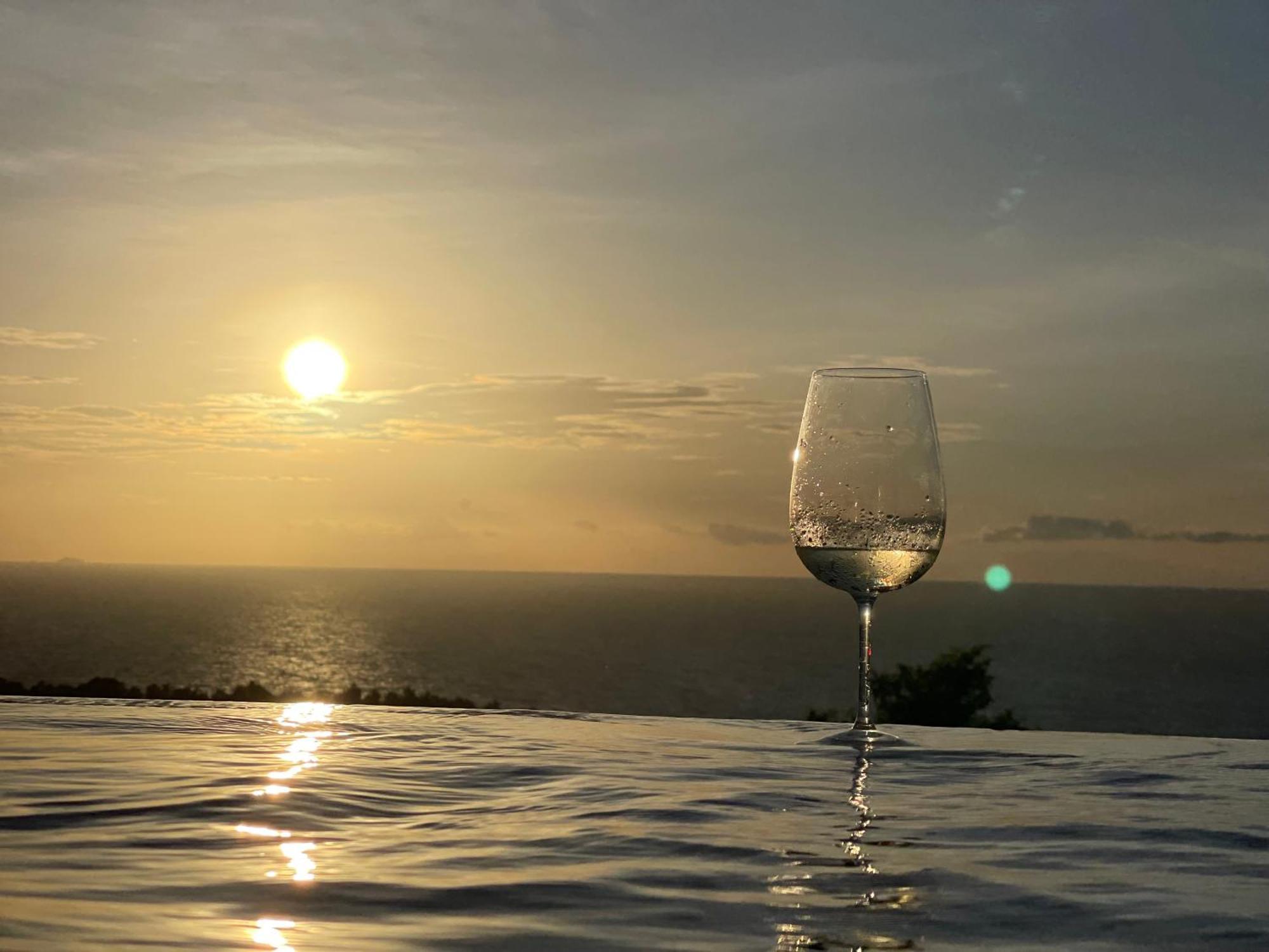 Infinity Villa Salad Beach Zewnętrze zdjęcie
